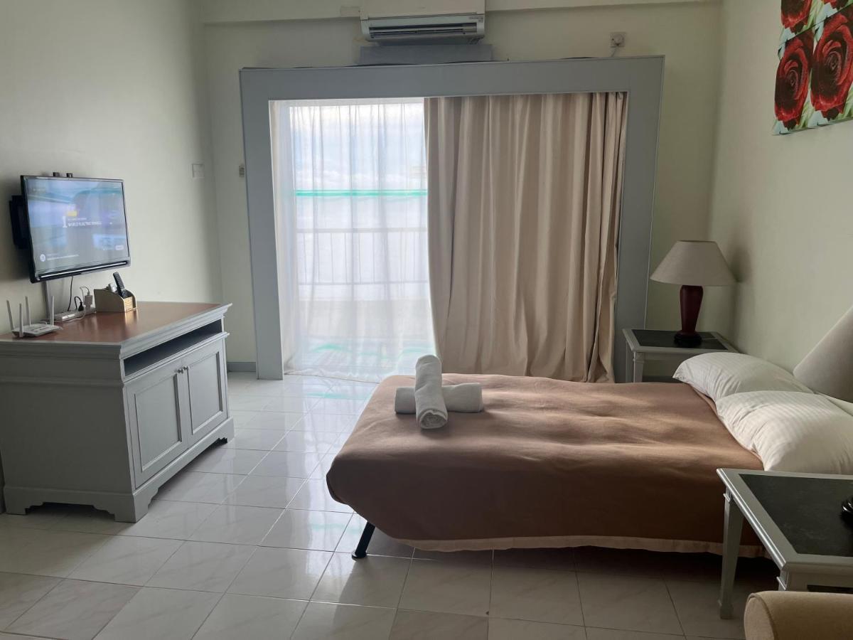 Paradise By The Sea In Penang By Veron At Rainbow Paradise Танджунг-Бунга Экстерьер фото