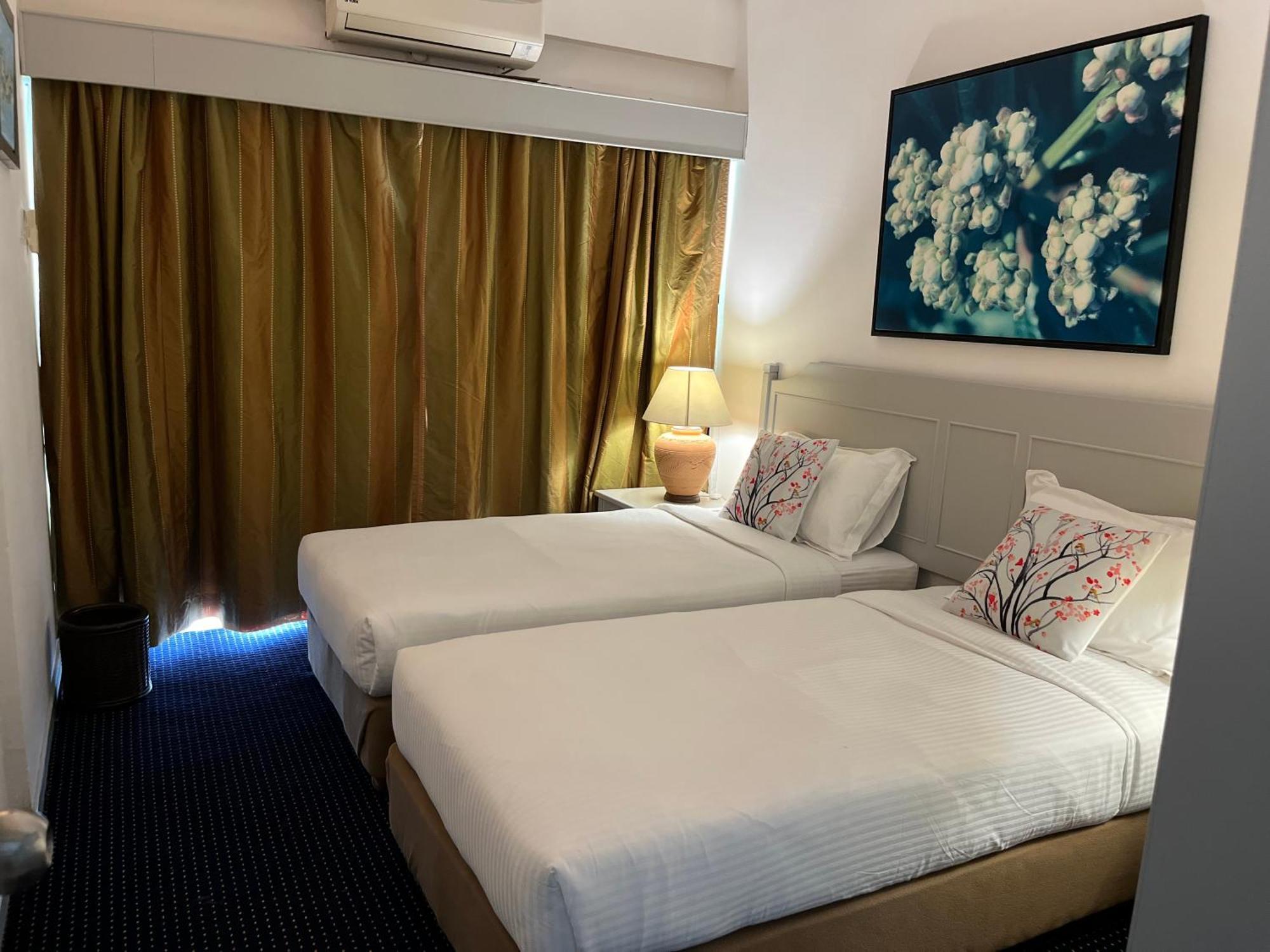 Paradise By The Sea In Penang By Veron At Rainbow Paradise Танджунг-Бунга Экстерьер фото