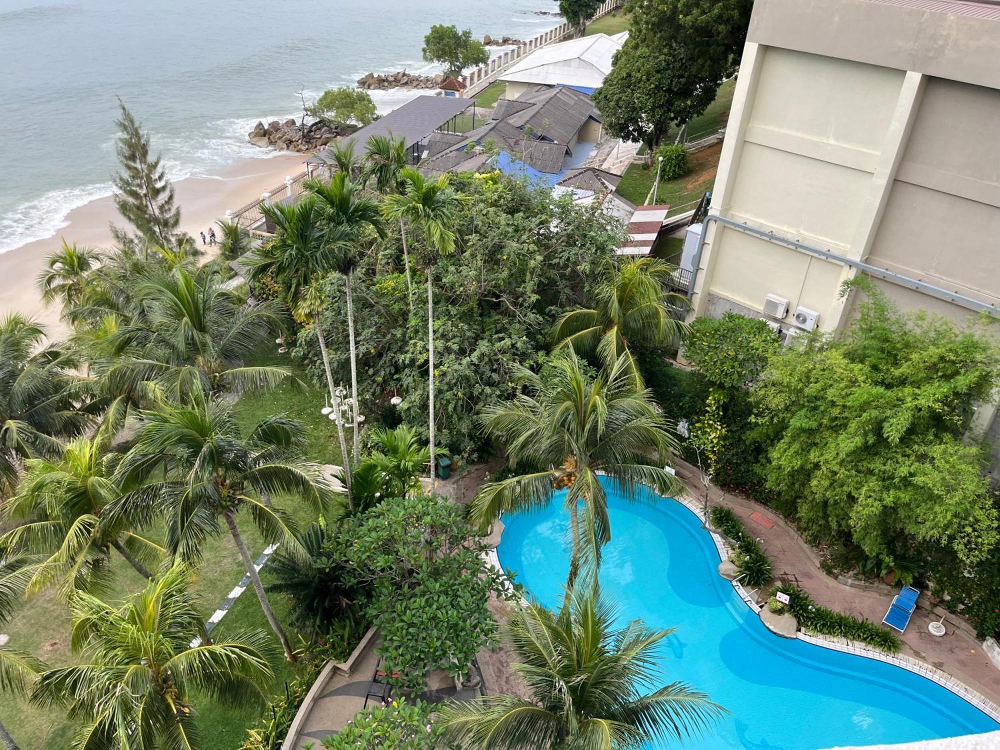 Paradise By The Sea In Penang By Veron At Rainbow Paradise Танджунг-Бунга Экстерьер фото